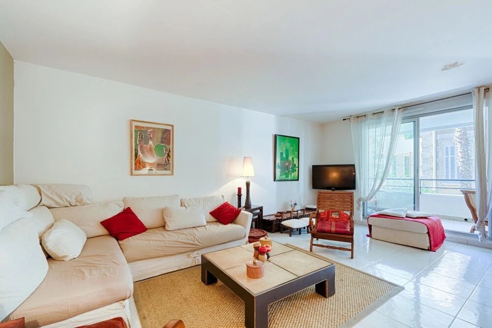 Beautiful T4 - AC - Parking - Balcony at Périer