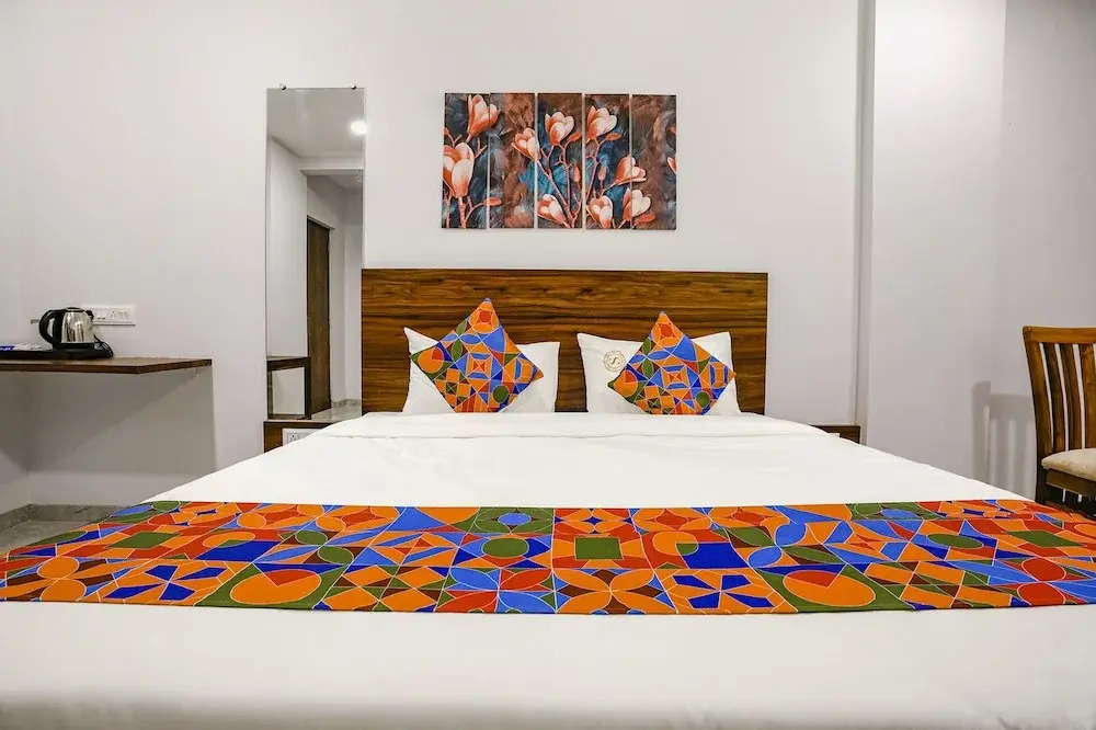 Fabhotel Swaraj