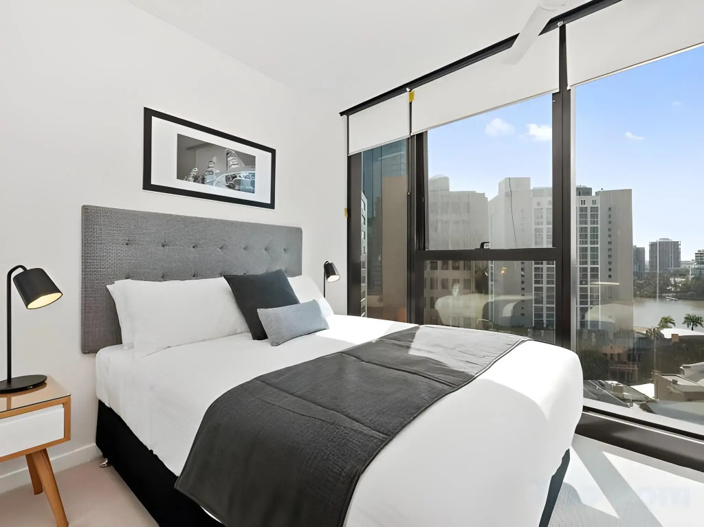 CLLIX Brisbane Skytower Apartments