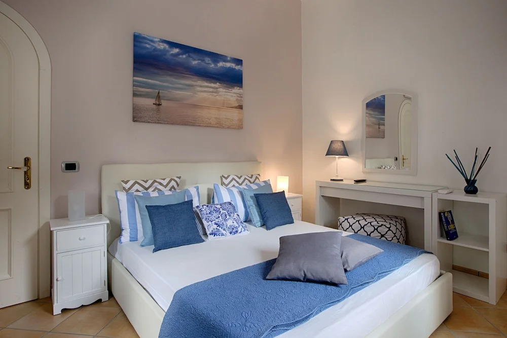 Villa Spartano SantAgata sui due Golfi Massalubrense