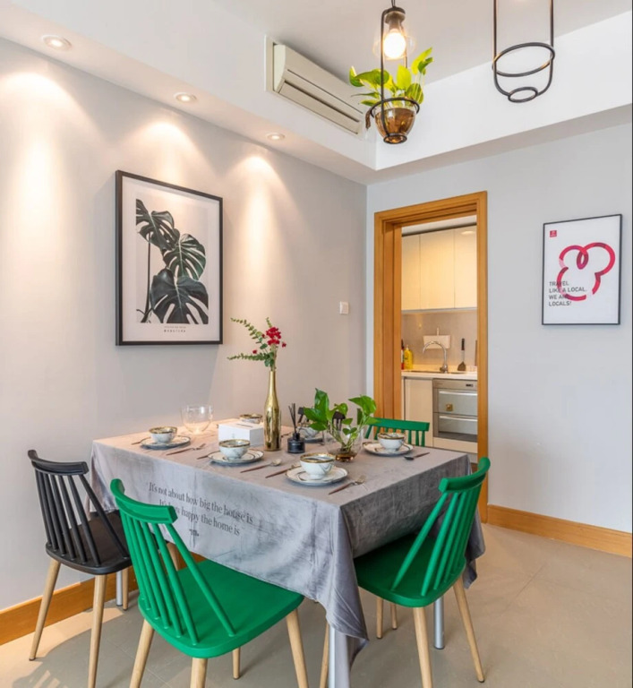Locals Boutique Apartment Shijicheng No8