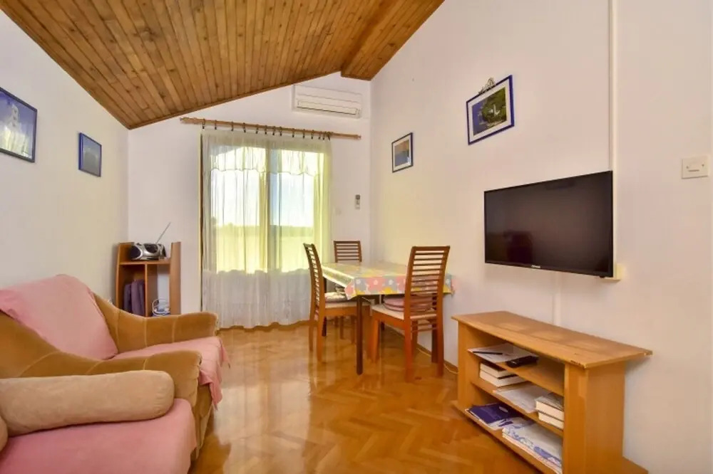 Luce - 50 m From sea - A3