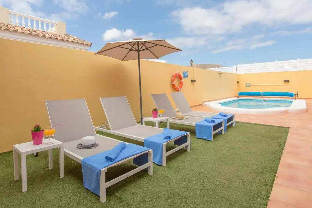 Villa Bella Lucia 1. Piscina Climatizada, WiFi, BBQ