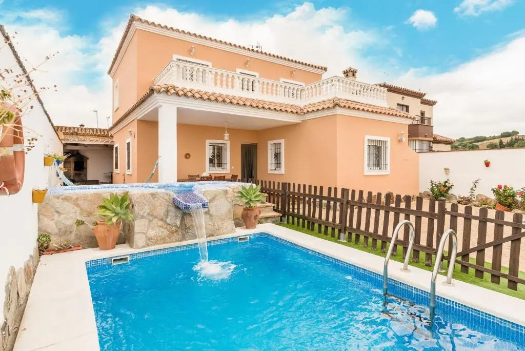 Casa Familiar La Lobita 2