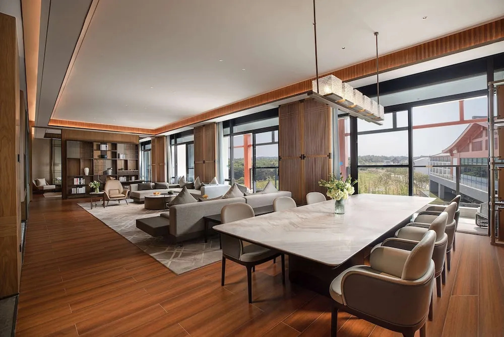 Wyndham Grand Plaza Royale Xiangai Mountain Fuzhou