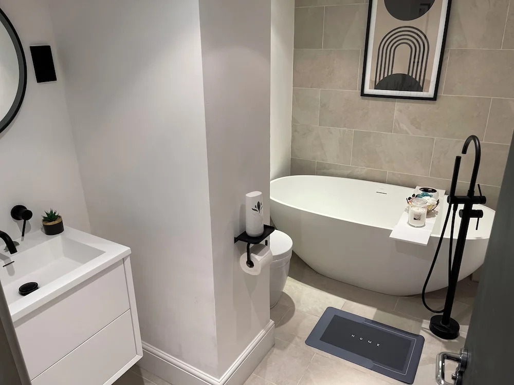 Immaculate 2-bed Apartment in London
