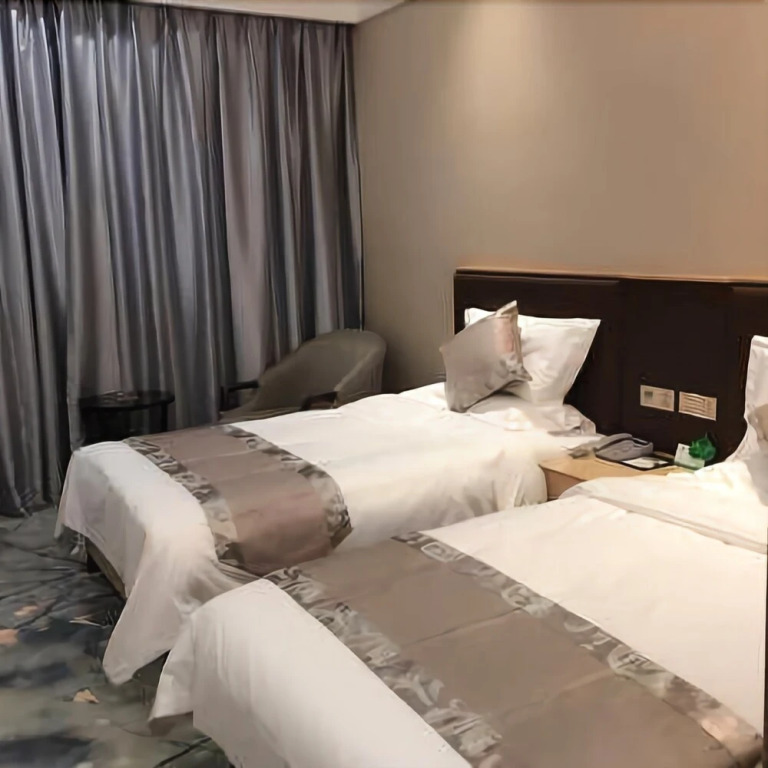 Qianyuan Hotel
