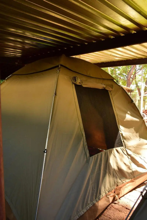 Shoestrings Backpackers Lodge Vic Falls