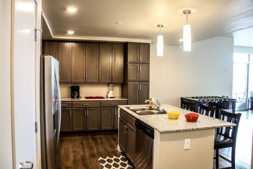 Union Station Penthouse 408