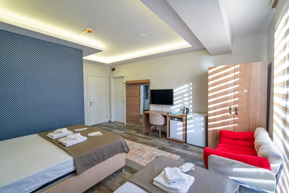 Sist 34 Suit Hotel