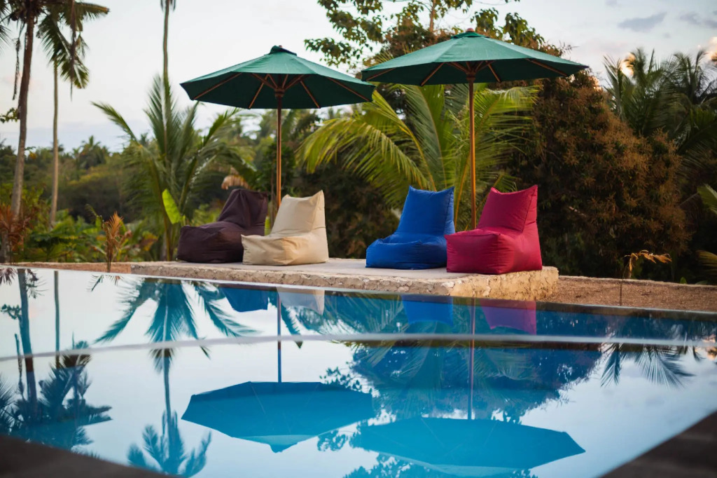 Mamaras Guest House