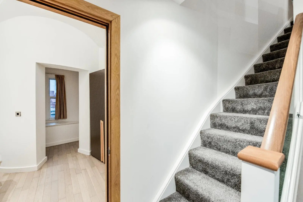 Terlon Apartments