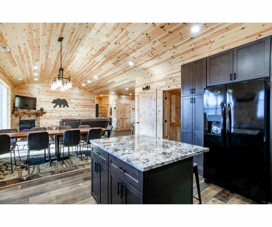 Sky Ridge Mountain View Wheelchair Accessible and Swim Spa