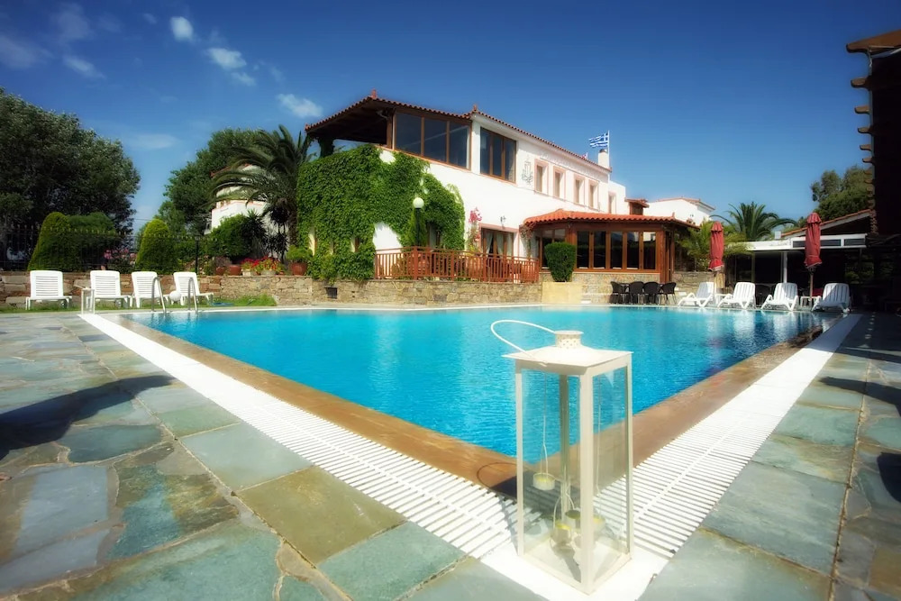 Castello Rosso Hotel