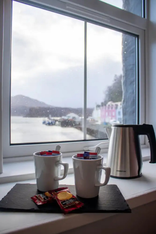 The Rosedale Hotel