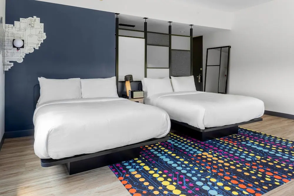 Aloft by Marriott Nashville Airport