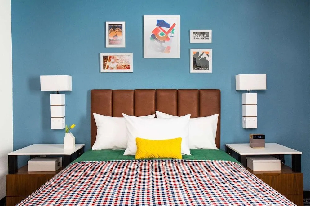 Uptown Suites Extended Stay Austin TX - Downtown