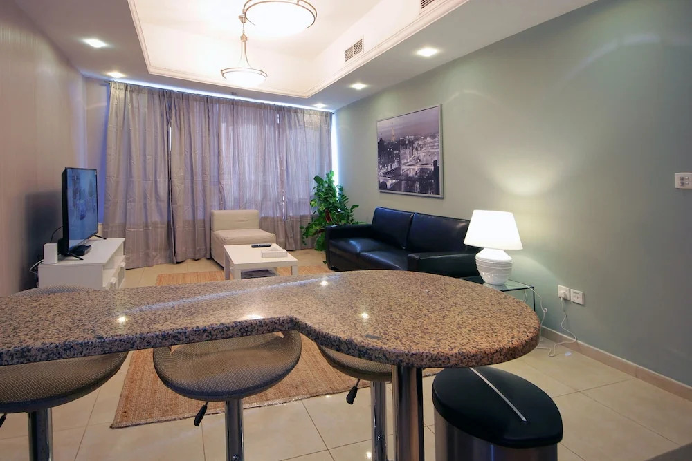 Signature Holiday Home - Al Waleed JLT