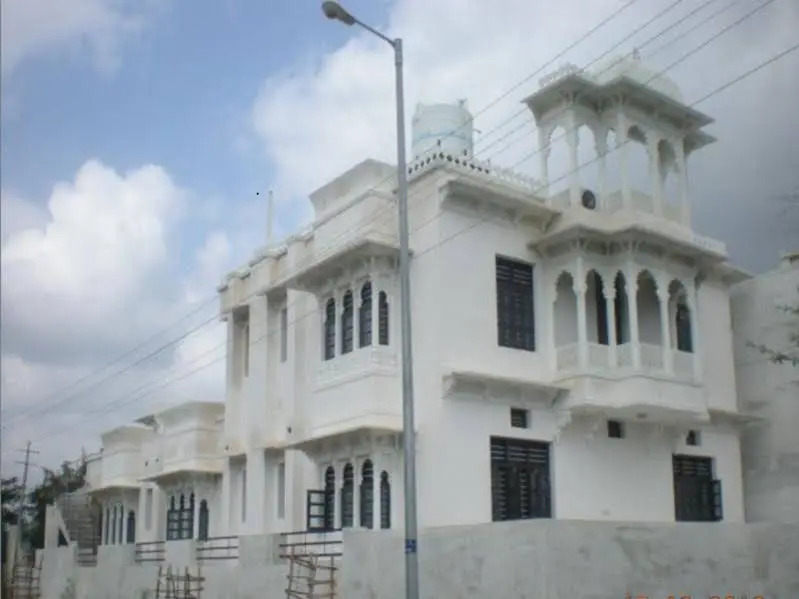 Manhar Vilas Hotel