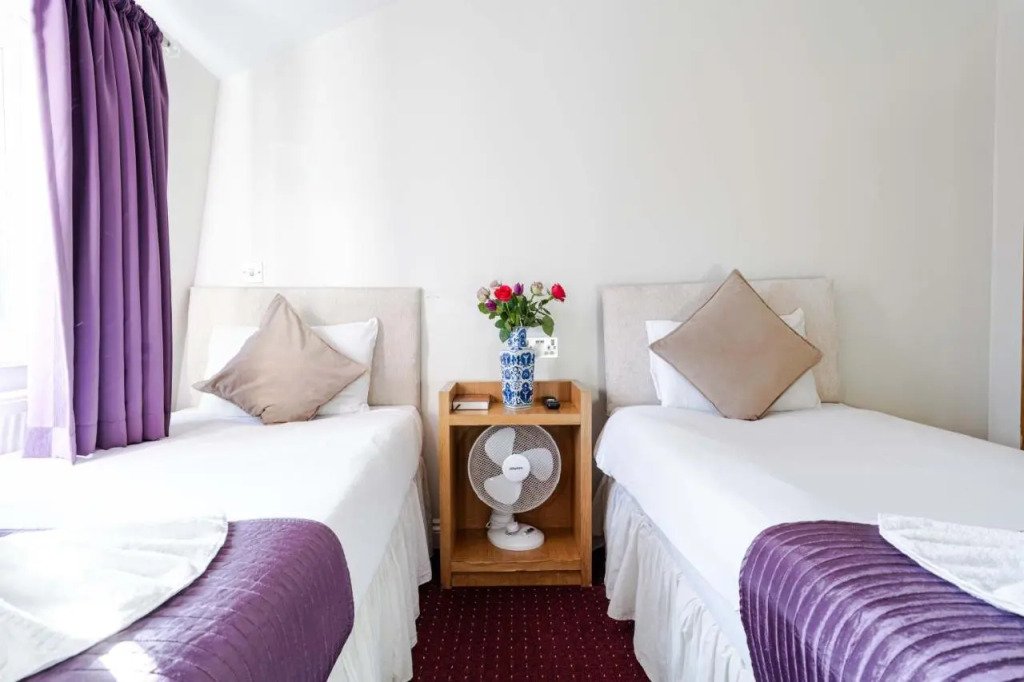 Lancaster Court Hotel