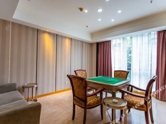 Kewis Hotel