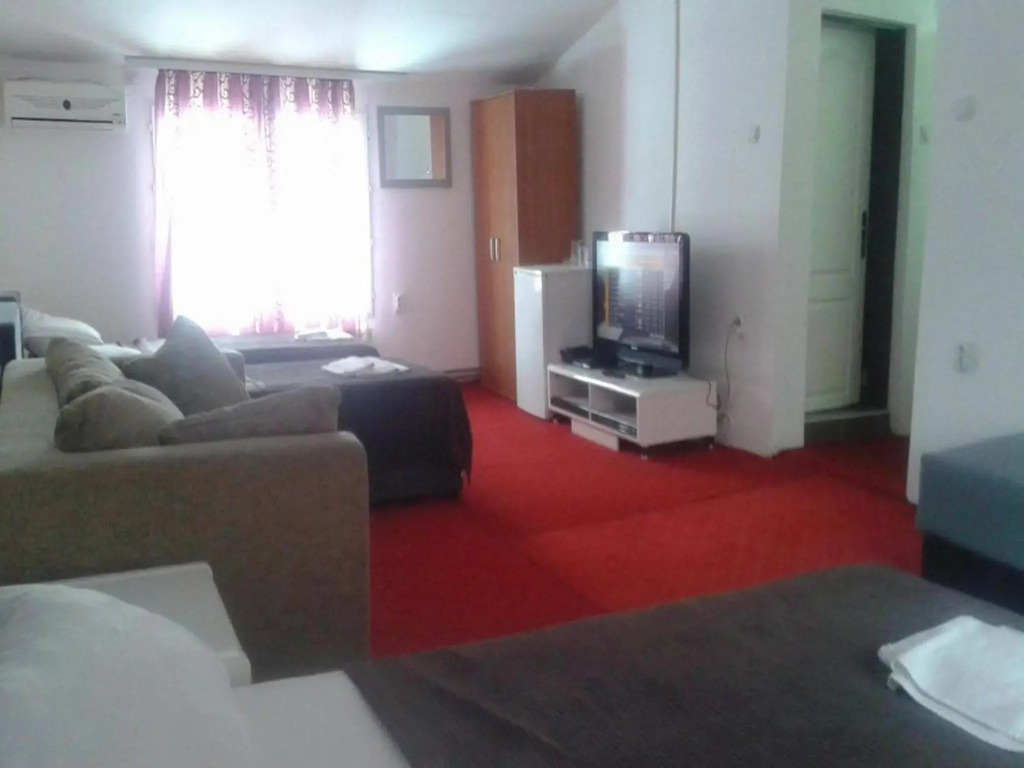 Gros Hotel - Leskovac