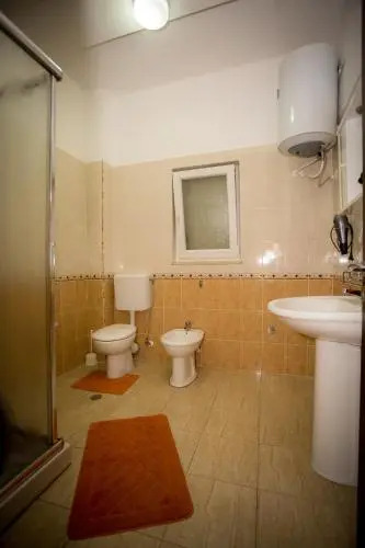 Hotel Albania