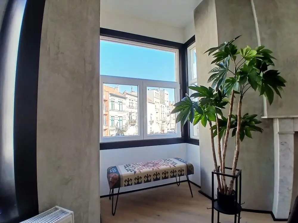 Kamiel -belle Epoque Apartment With Modern Comfort