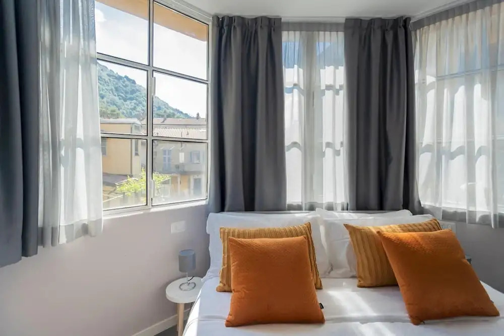 Co-c933-pgma3b2 - Sant Agostino 180 Window on Lake Como
