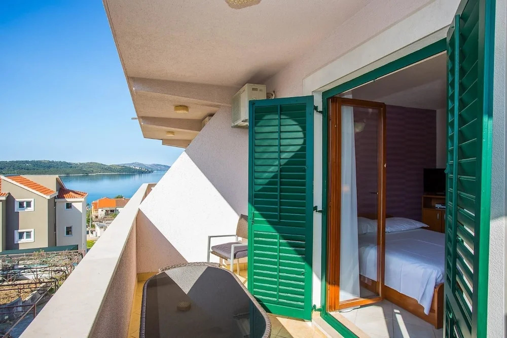 Apartments Ivana-Mira