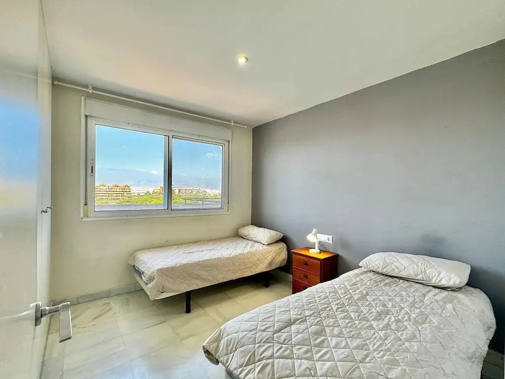 Nice Apartment With Shared Pool