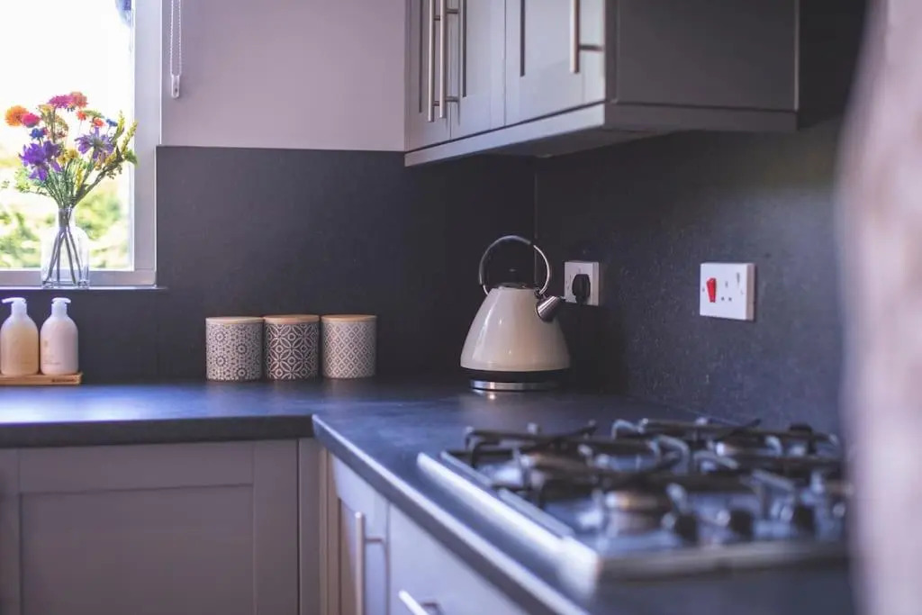 Calm Scottish Country Escape with Hot Tub Sleeps 6