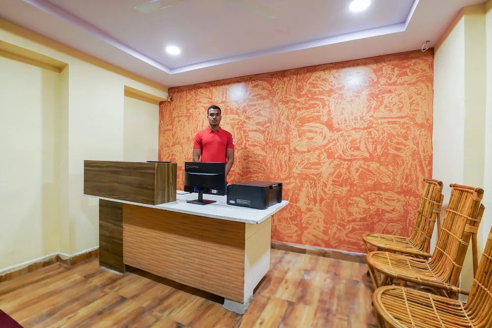 Hotel O R Square Stay Near LB Nagar Metro