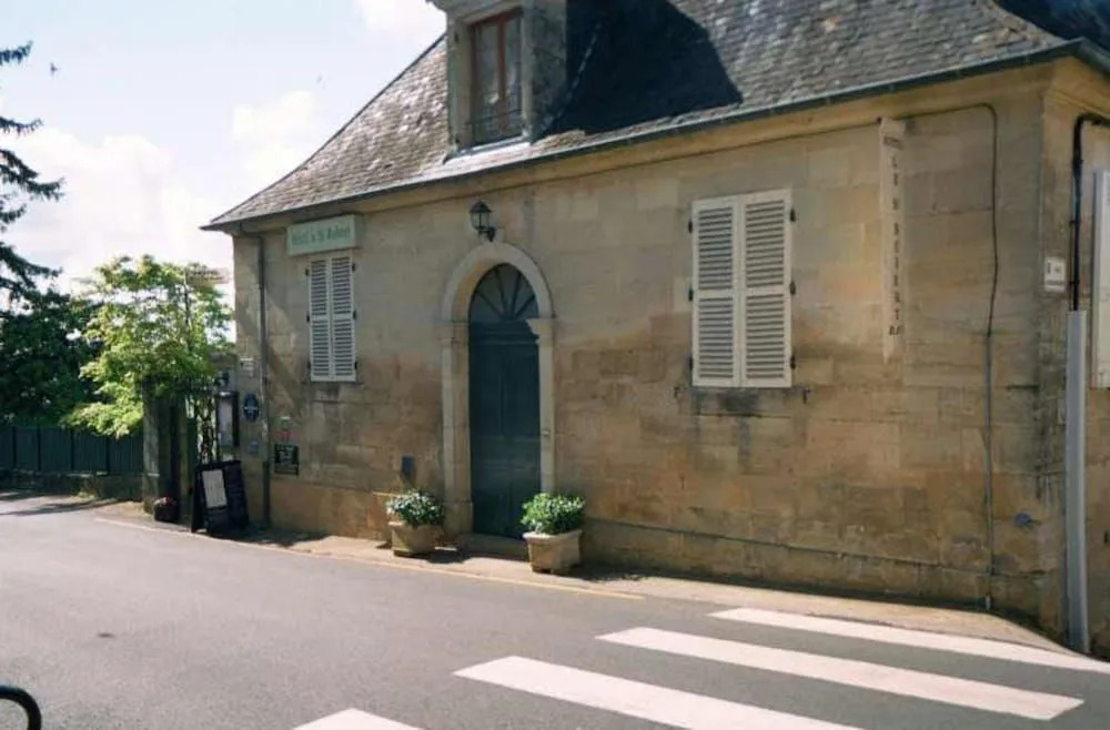 Hotel le Saint-Robert