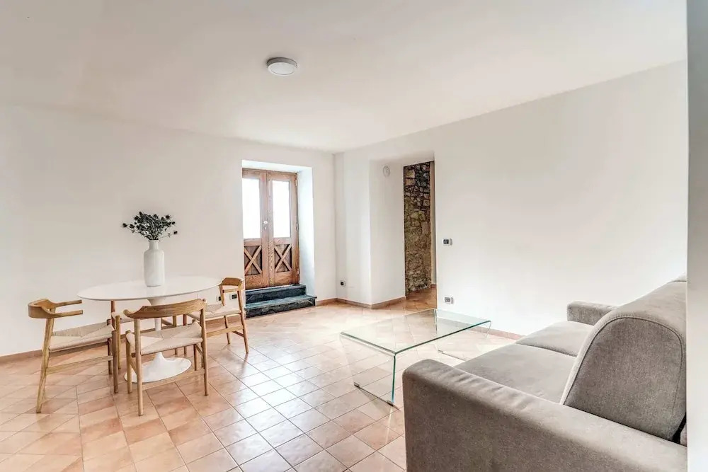 Giulia 3 Villa Apartment Shared Pool Sea Views