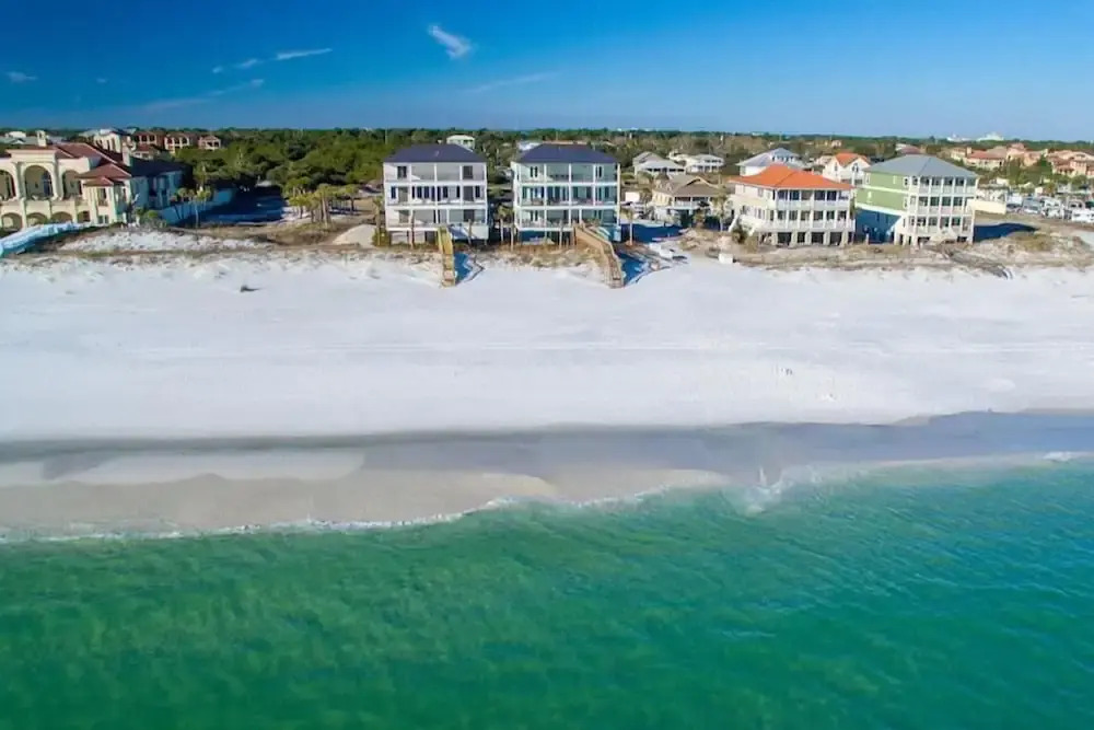 5 O'Clock Somewhere 8 Bedroom Holiday Home by Five Star Properties