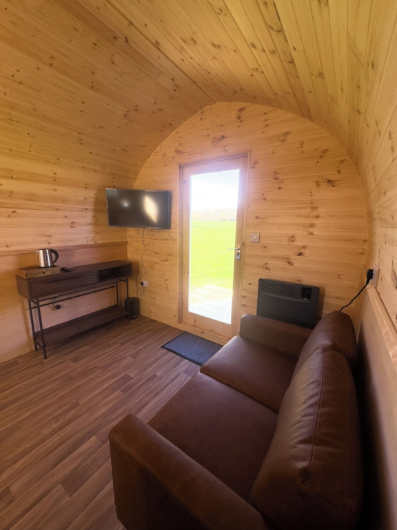 Rodway Hill Golf & Eco Pod Hotel