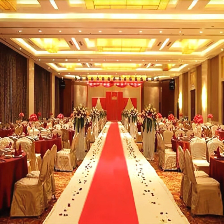 New Era International Hotel