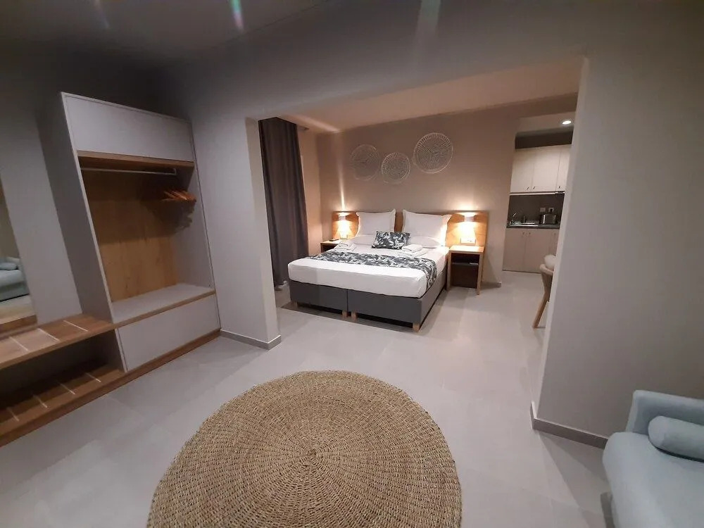 Sarpidon Suites