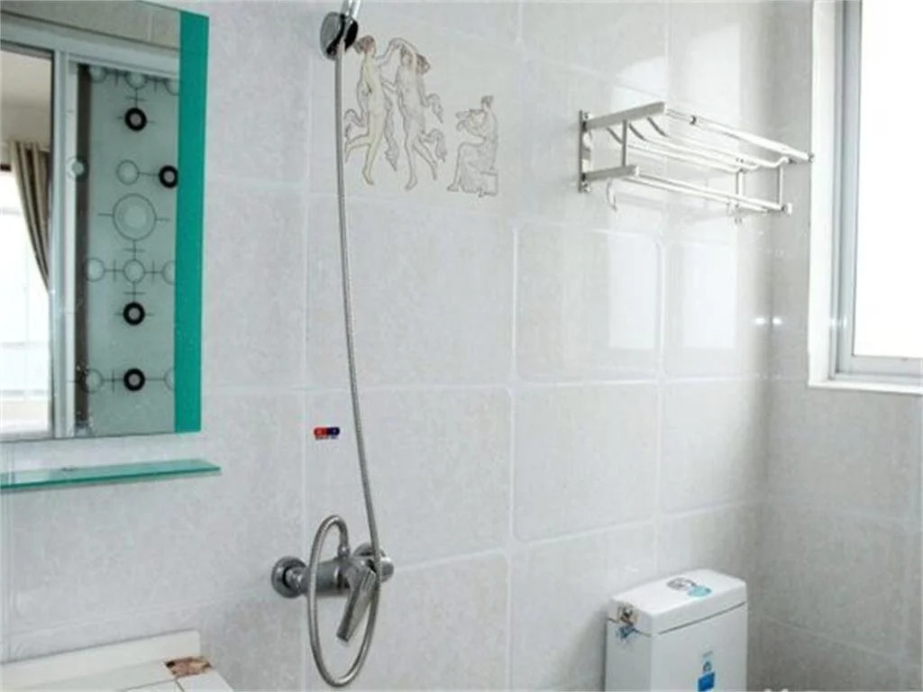 Jiujiang Julu Hotel