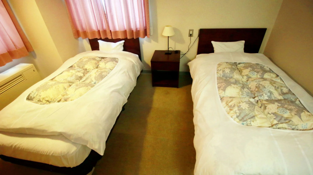 La Vista Hotel - Stay on the Slopes