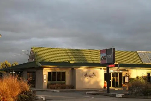 Rosebank Lodge