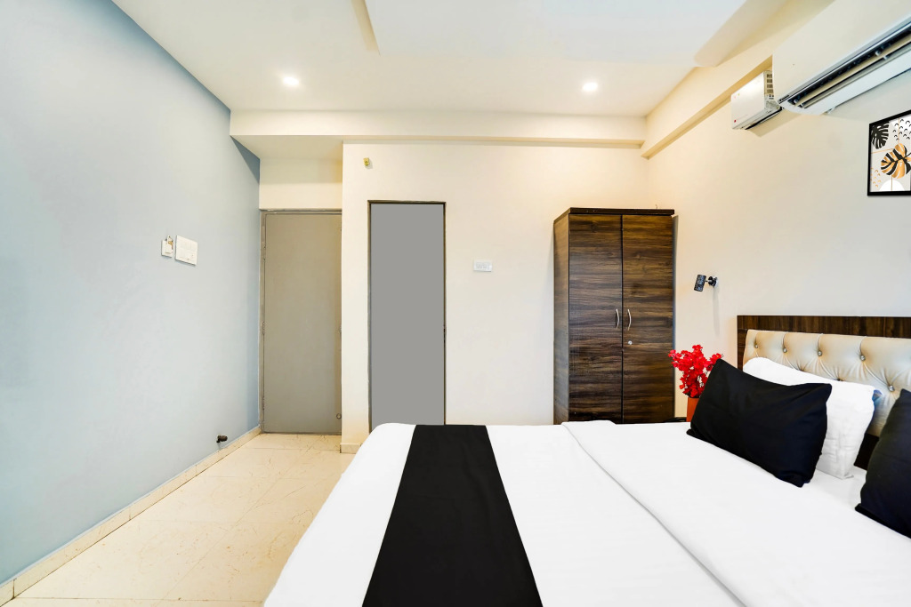 OYO Flagship 39712 Orient Royale Nagpur
