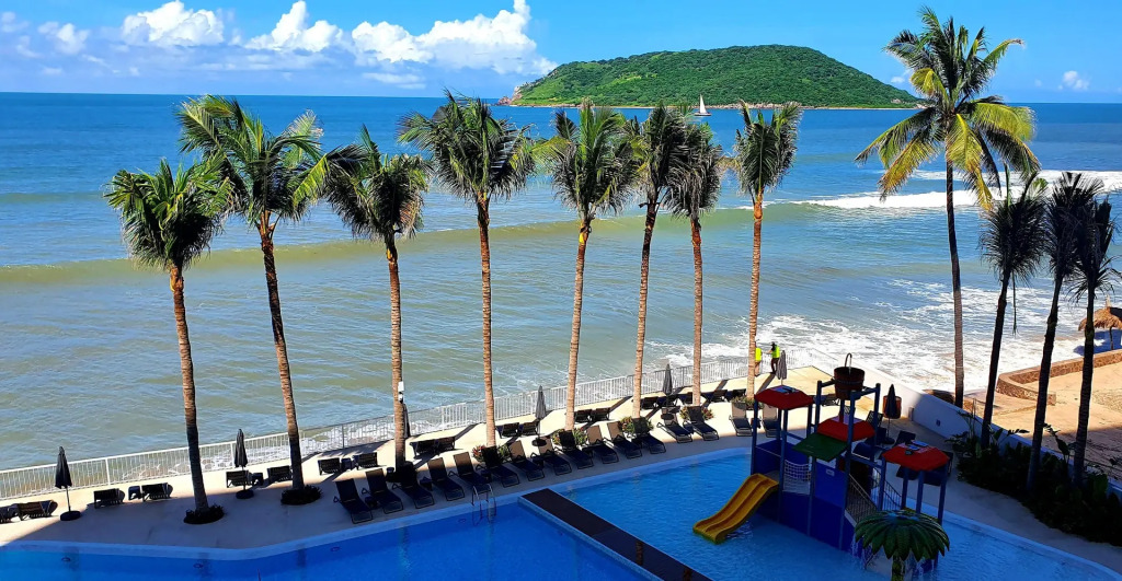 Viaggio Resort Mazatlán