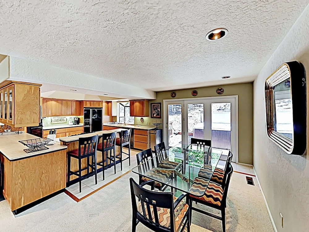 New Listing! Heavenly W/ Private Hot Tub 3 Bedroom Home