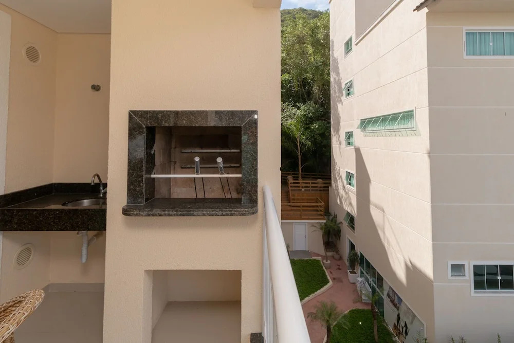 Aluguel Apartamento 1 quarto Summer Beach Piscina Bombas SC - 601A