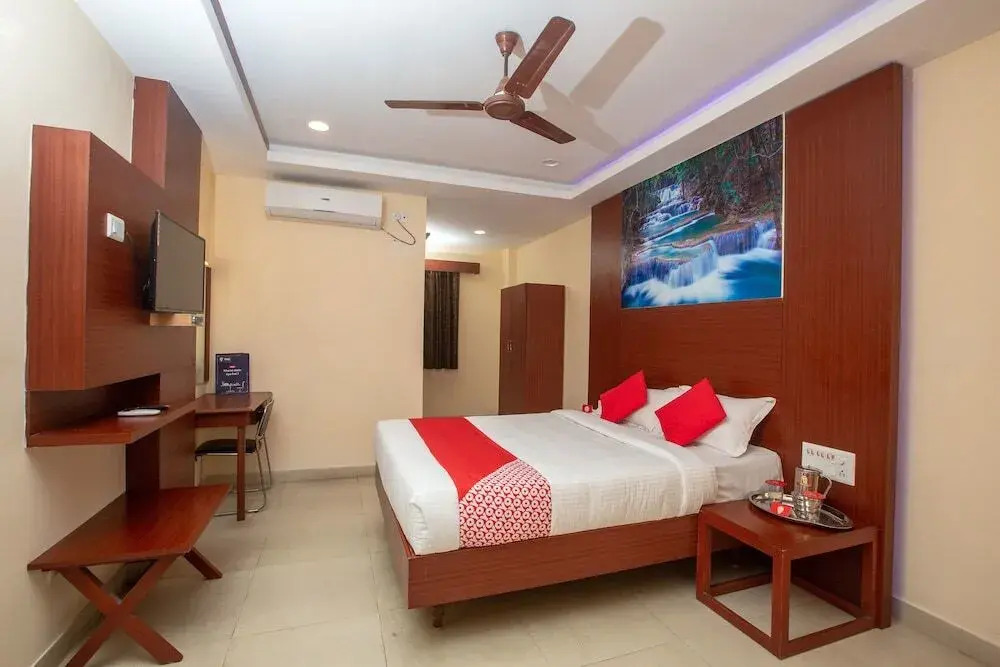 Kumaran Millenium Residency