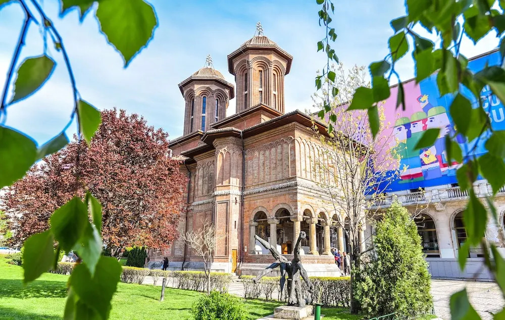 Candy Studio - Cismigiu Gardens - Quiet Room - Open Kitchen -smart Tv