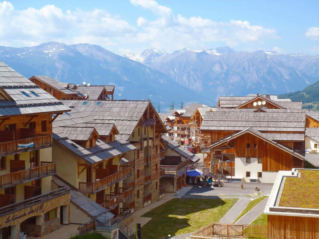Les Terrasses du Soleil dOr By Infini Mountain