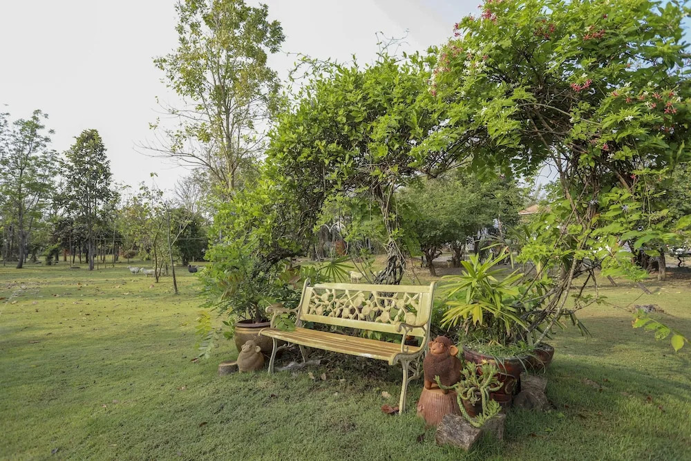 Relax and Enjoy Nature - Ratchaburi